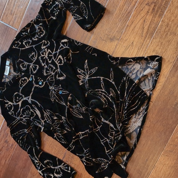 Chico's Beaded burnout velvet bamboo button-down shirt with Mandarin collar - Picture 7 of 11